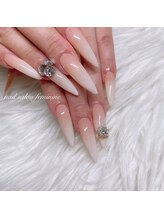 フェミニン 観光通り店(Feminine)/ベービーブーマー