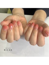 赤みニュアンス大人ピンクネイル
