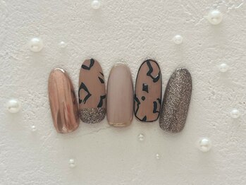 プティ アイビューティ 北浜店(peTiT eyebeauty)/カジュアルネイル