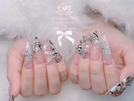 持ち込みデザイン◎つけ放題