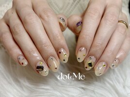キラキラ宝石ネイル