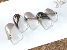 エストリブレ(estLivre)/ホイルアートネイル