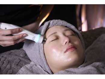 ルネア 難波(Lunea)/フェイシャル【ルネア】