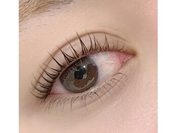 リア プラスマウナ(Li'a +MAUNA)/上下まつ毛パーマ