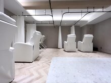モアナアイラッシュ バイヘッドライト 春日部店(Moana eyelash by HEADLIGHT)/店内ご紹介