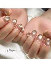 エイミー(Amy)/マグネットネイル　￥7000～