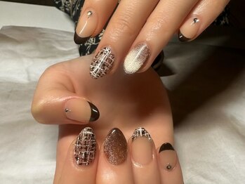 90分アートつけ放題ネイル