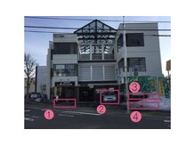 オヴィネイル(Ovi NAIL.)の雰囲気(サロン駐車場です*※番号のような停め方でお願いいたします。)