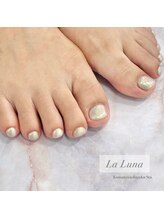 ラルーナ(La Luna)/ワンカラー★担当スサ