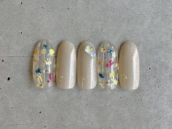 ニアウネイル(niau nail.)/フラワークリアネイル