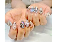 パープリュー(Purplyu)の雰囲気（デザインメニューにオプション¥1000でパーツ付け放題。）