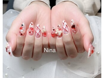 ニナ(Nina)/