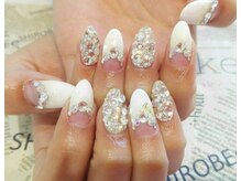 トータルサロン 白べぇーっ プラス/ホワイトネイル！