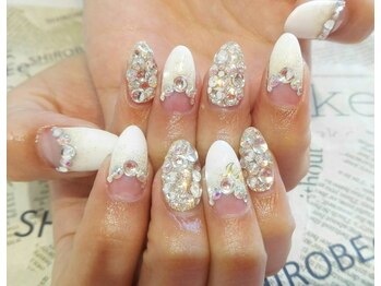 トータルサロン 白べぇーっ プラス/ホワイトネイル!