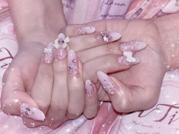 ユリネイル(YULI.NAlL)/