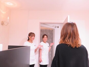 カラット(CARAT)/いらっしゃいませ♪まずは受付