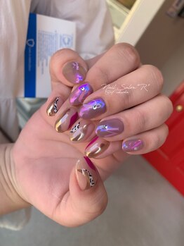 ネイルサロン R/スタイリングコース