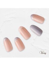 ヴェリー 六本木ヒルズ店(Very)/春らしいお花ラインフレンチ