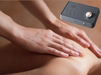 クレアトゥールの写真/“手”から流れる電流ケアでコリの深層まで届く、新感覚リリースケア。