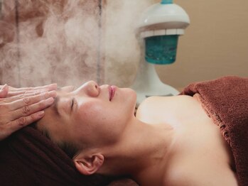サロン ド プアプア(salon de puapua)の写真/【目元美人な印象に☆】しっかり紫外線対策！季節の変わり目の乾燥対策もしつつ同時にケア♪
