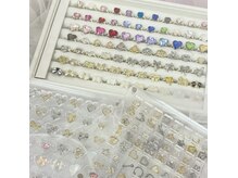 エクラン 渋谷店(ecrin)の雰囲気（500種類以上のパーツ/ストーン◎）