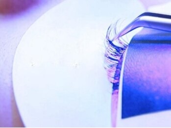 スマイル(SMILE)の写真/今話題のLEDマツエク♪高持続!オイルクレンジングOK!リピーター様多数!初めての方も是非お試しください★