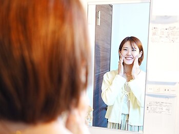 ブランシュ 8条通店(BLANC')の写真/【顔の悩みは頭から!?】独自技術のフェイシャル×ドライヘッドでお悩み改善!小顔/リフトアップに効果的◎