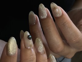 Instagram @nailsalon_iru