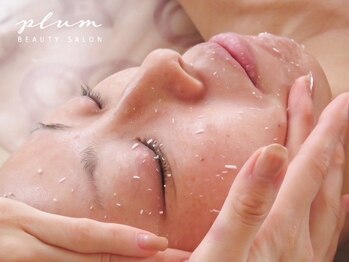 プラム(plum)の写真/【浜北エリアで肌質改善ならココ！】6月リニューアルOPEN☆大人気「セルマントリートメント」 ¥11000