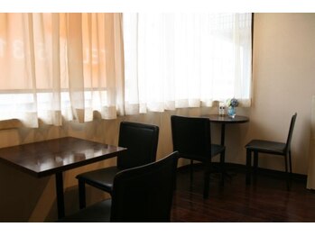 フットブルー横浜店/フットブルー横浜店店内1