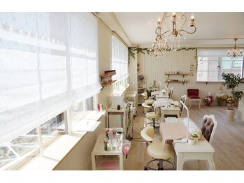 プリナチュール 梅田店/02.梅田店の店内写真