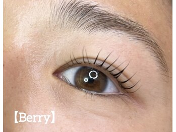 ベリー 川口店(Berry)/【眉毛専門×まつげパーマ専門】