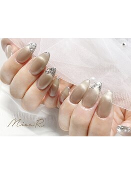 シンプル系（オフィス・日常）が得意