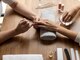 アウェイク ネイル(Awake Nail)の写真/手元を見るたび気持ちが前向きになる指先へ。ハンドケアと爪育成プログラムで健康的な自爪を目指します。