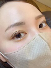 リリー(LILY.)/根本から立ち上げるパリジェンヌ