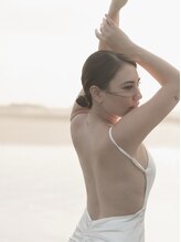 オアジス(OASIS.)&nbsp;Sari 