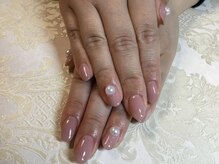 トパーズネイル(Topaz nail)/ストーンネイル