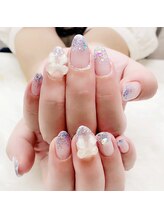 フローラ/キラキラネイル