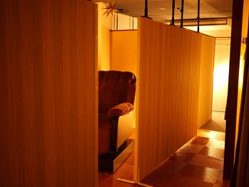 頭と体の休息庵 いろは/【施術ルーム】半個室可