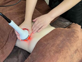 アテナ 池袋西口店(ATHENA)/深部7cmまで温め脂肪燃焼