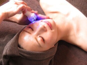 ジュライ(JULY)の写真/《県内で希少！ハイパーナイフEX2優良認定店》ぼやけたフェイスライン・口の横のポニョ肉に集中アプローチ!