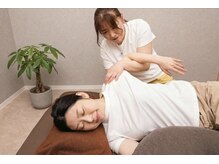 サロンラソ(lazo)/[15] 猫背矯正をしていきます