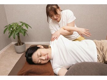 サロンラソ(lazo)/[15] 猫背矯正をしていきます