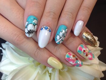 ネイルサロンケイ ヴァリエ(K Varier)/56 リゾート・ピーコック