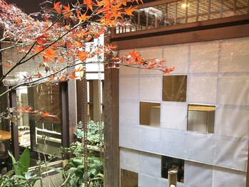 ナゴミノワ 京都(nagominowa)/個室の横には大きな庭が♪