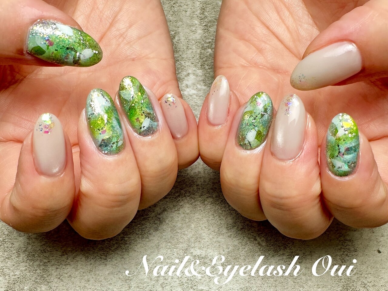 【美品】ｏｕｉ　ｎａｉｌｓ（ウィ ネイルズ)/ネ イルライト/美容機能付き oui nails ネイルライト | 美容機能付き - ネイル用品通販店