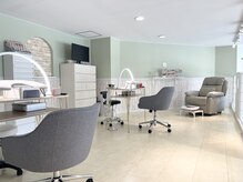 ミリア(MILLIA)の雰囲気（可愛くてリラックスできるネイルブース♪ネトフリ視聴できます♪）