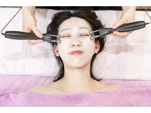 エスティーク 印西ビッグホップ店/小顔フェイシャル