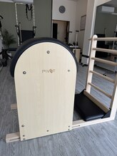 キュー(Cue)/ピラティス/ラダーバレル