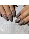 キレイめニュアンスネイル